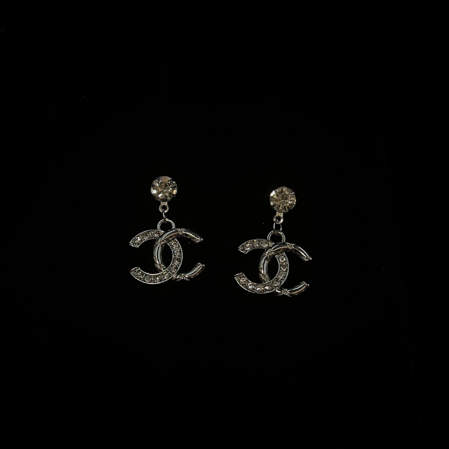 Silver CC Pendant with Embedded White Crystal Earrings